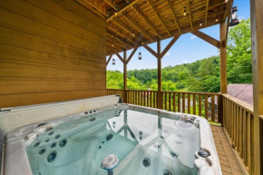 Spacious & Relaxing 3BR Gameroom Hot Tub FREE Attraction Tickets